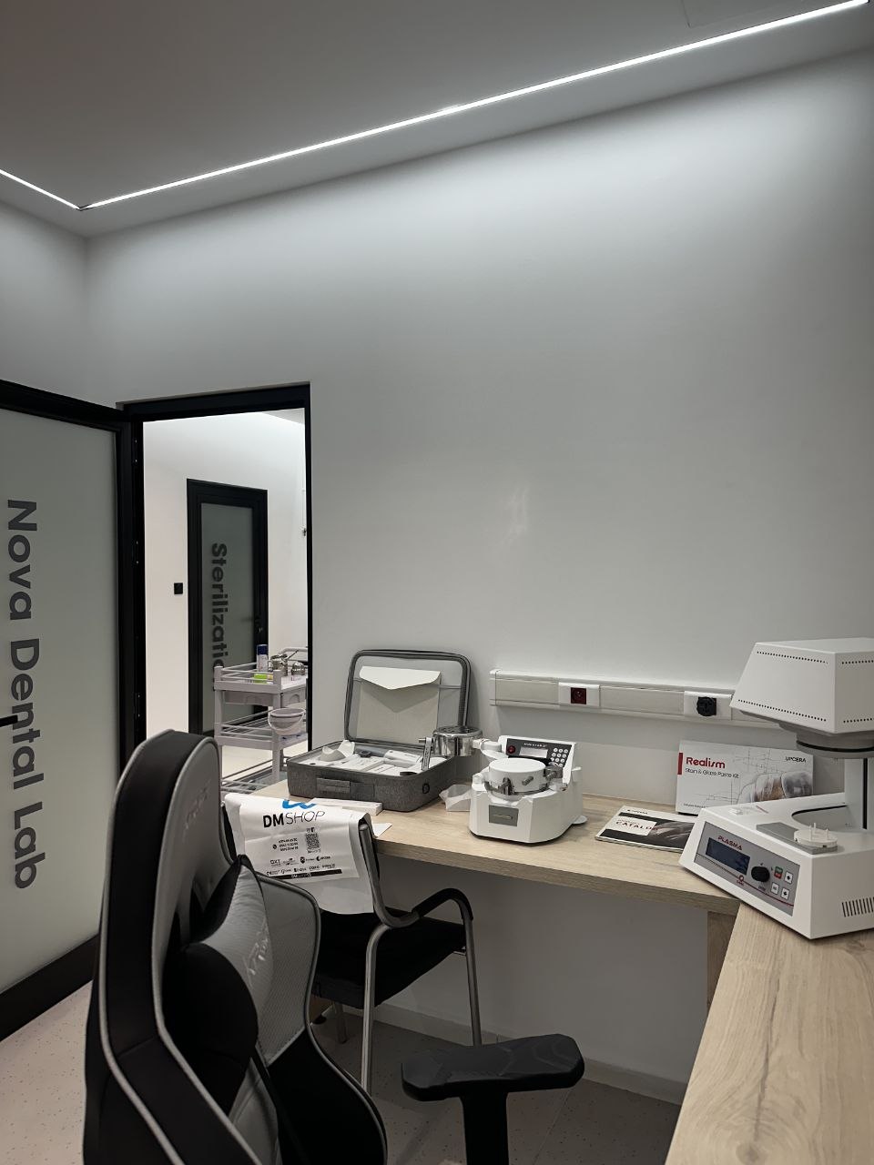 Matériel dentaire de pointe