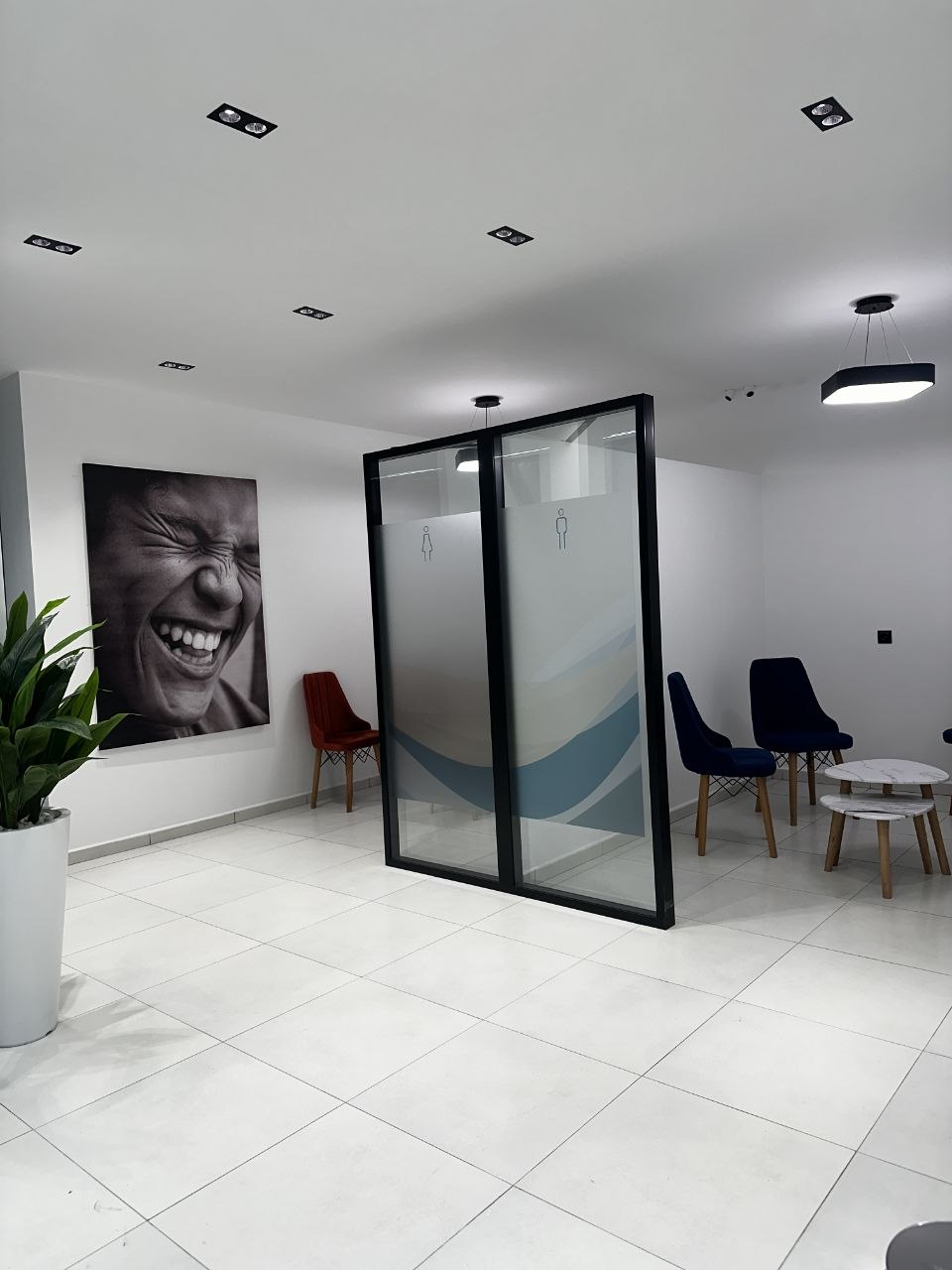 Salle d'attente Nova Dental Center